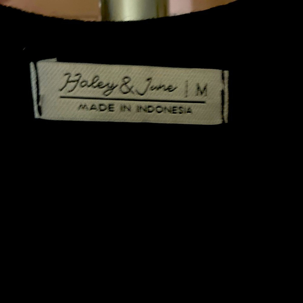 Fitted black dress
